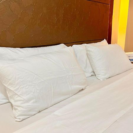 Luxury Hotel Type Condo Near Naia Manila Airport Paranaque City Εξωτερικό φωτογραφία